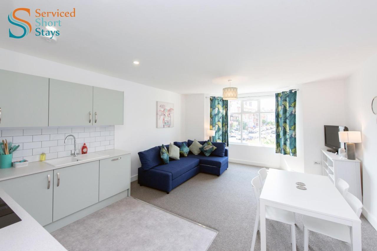 Bella, Two Bedroom Apartment Close To The Beach Margate Exterior photo