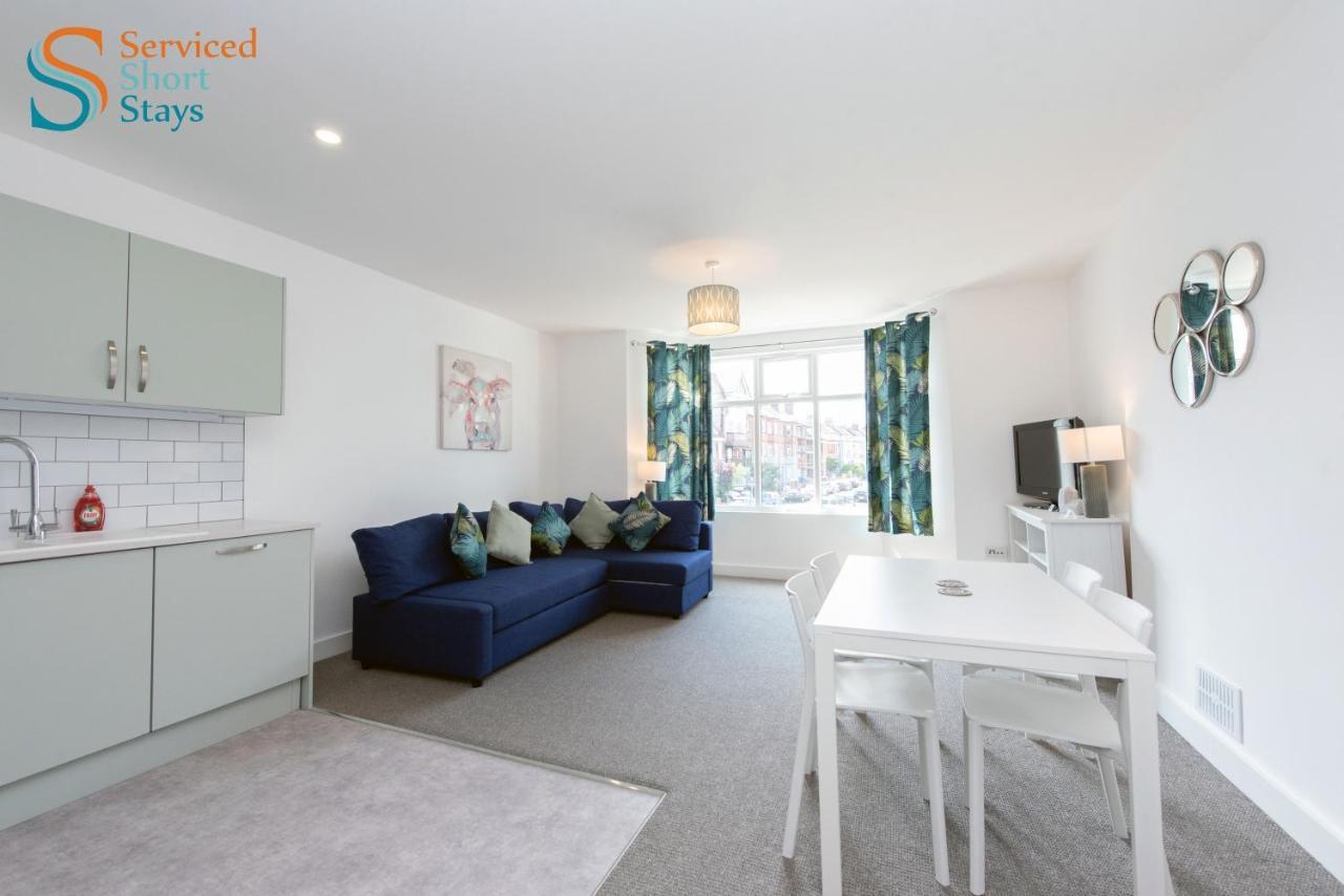 Bella, Two Bedroom Apartment Close To The Beach Margate Exterior photo