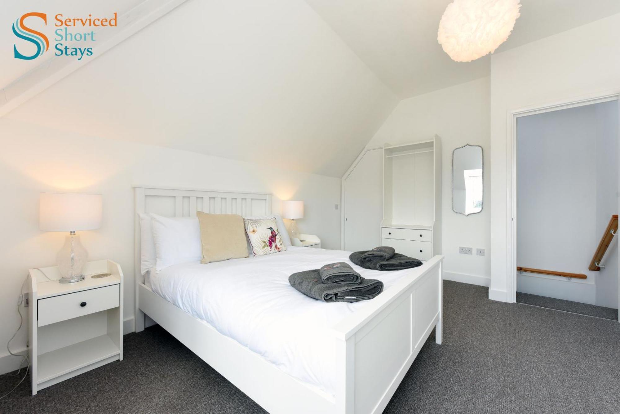 Bella, Two Bedroom Apartment Close To The Beach Margate Exterior photo