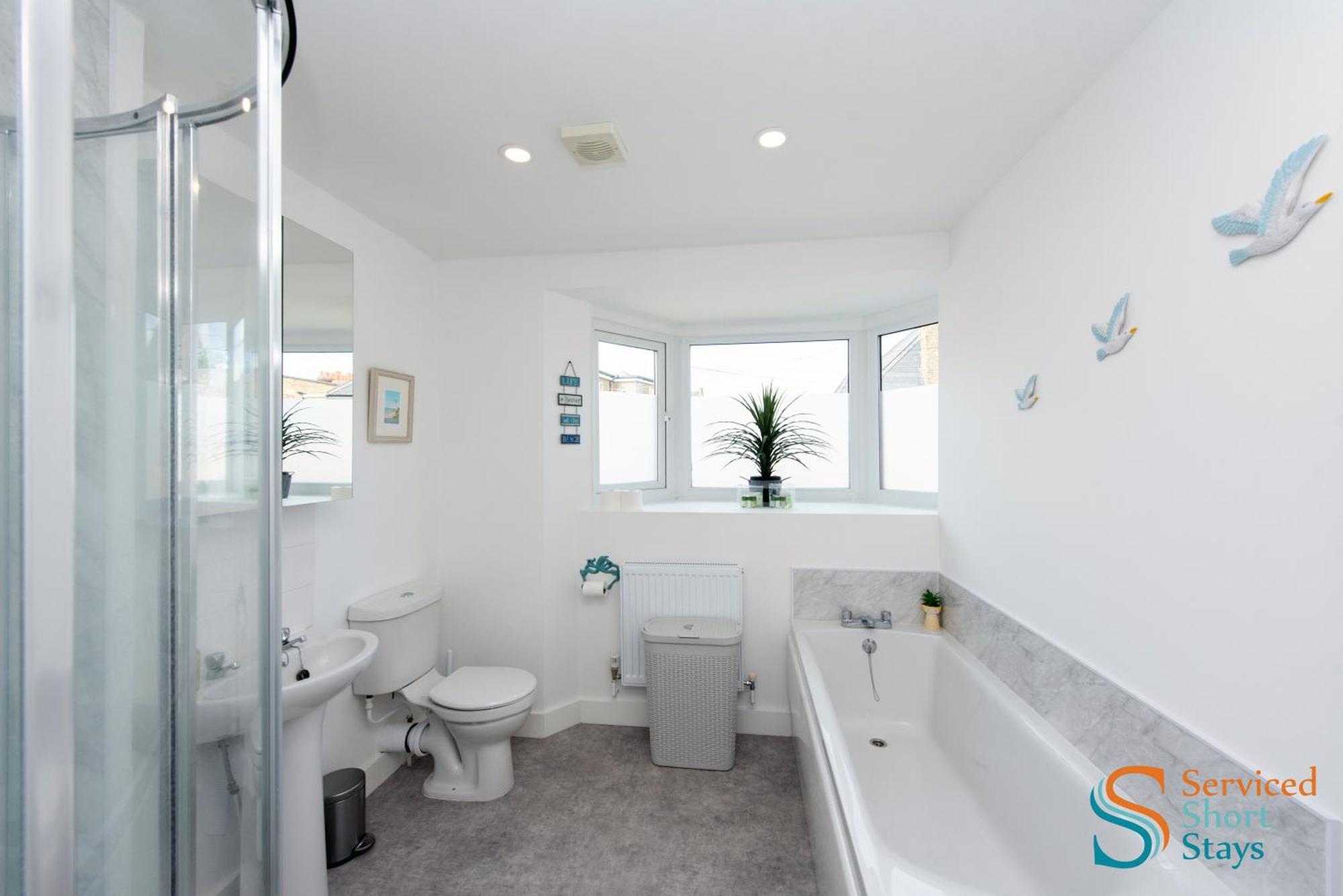 Bella, Two Bedroom Apartment Close To The Beach Margate Exterior photo
